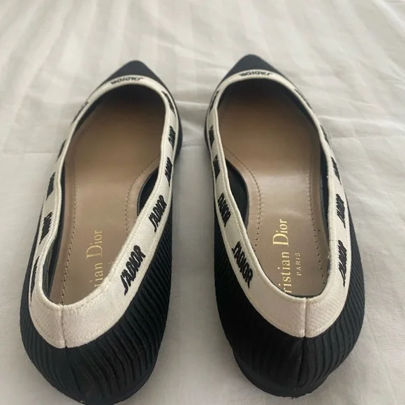 Authentic Christian Dior J’Adior Black Pointed-Toe Flats – Size 39 - Picture 8 of 9